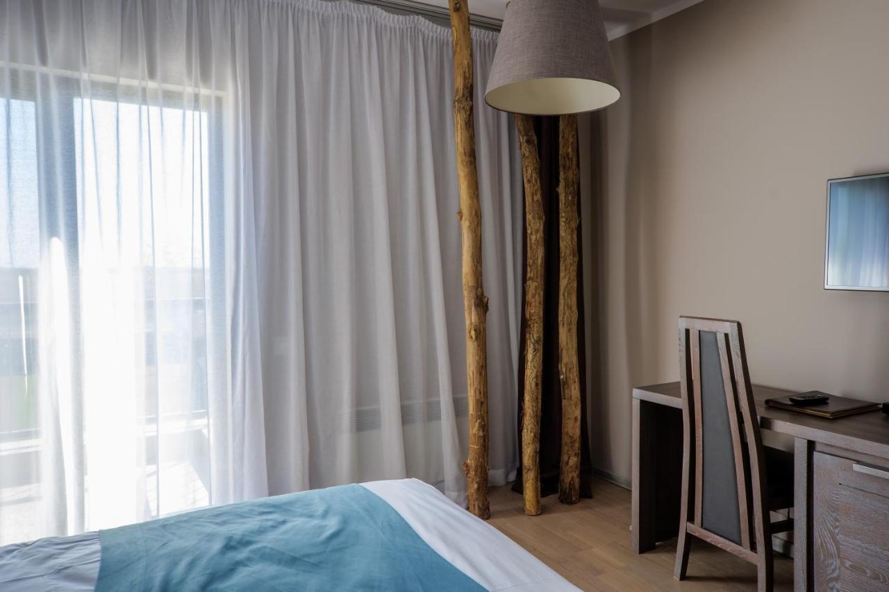 Delta Boutique & Carmen Silva Resort Crisan  Ngoại thất bức ảnh