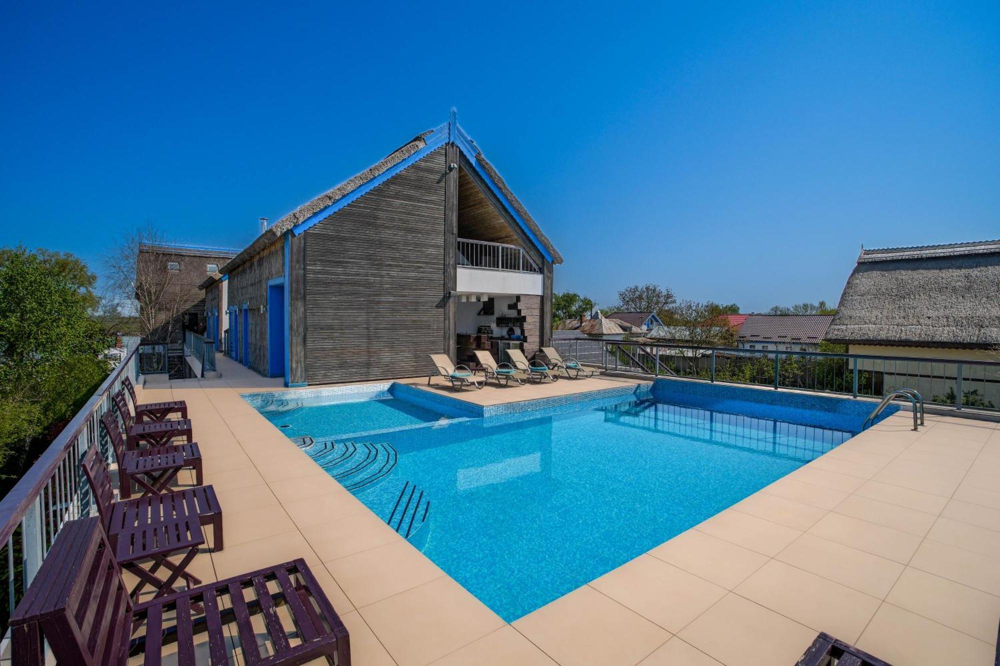 Delta Boutique & Carmen Silva Resort Crisan  Ngoại thất bức ảnh