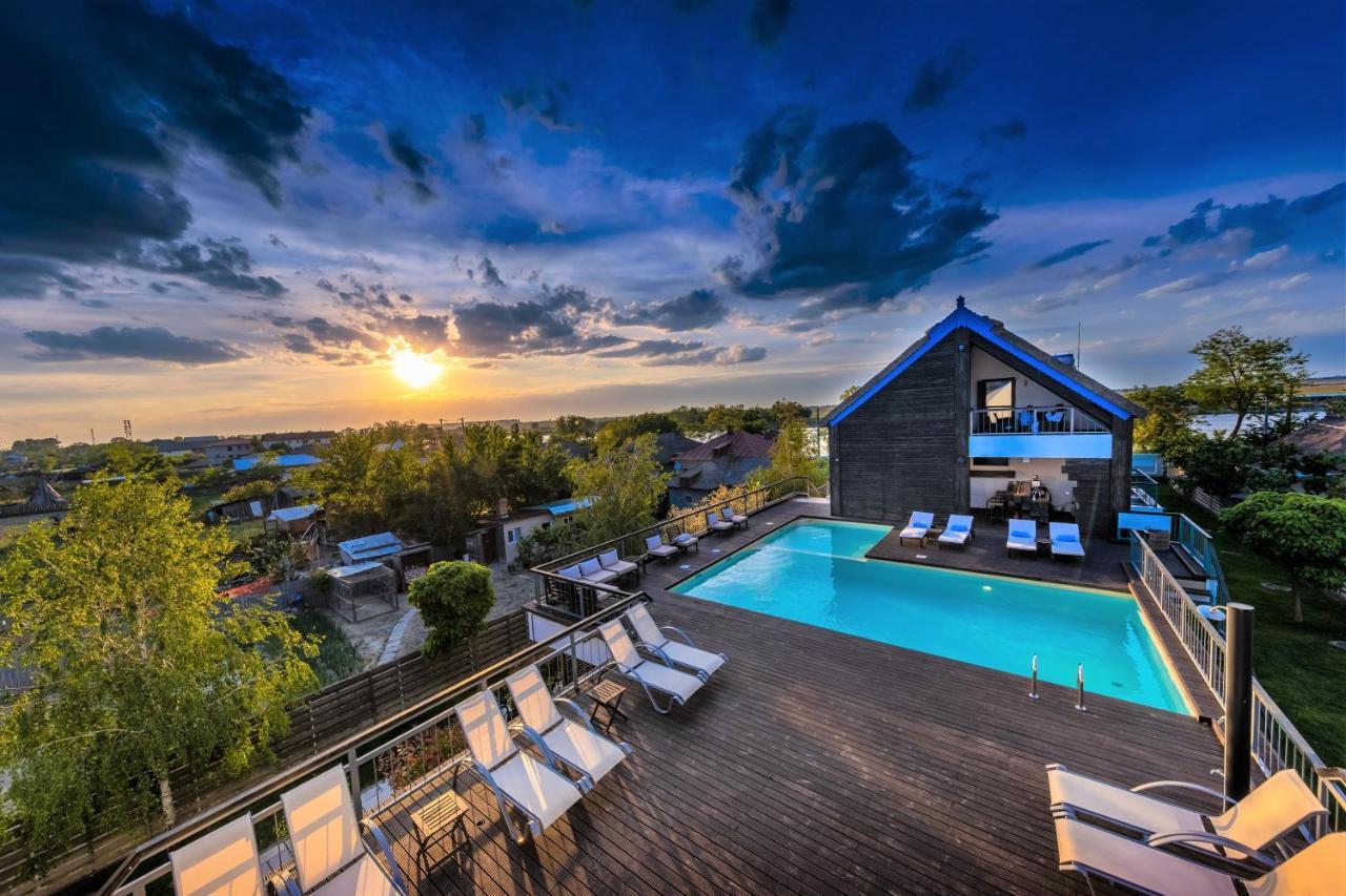 Delta Boutique & Carmen Silva Resort Crisan  Ngoại thất bức ảnh