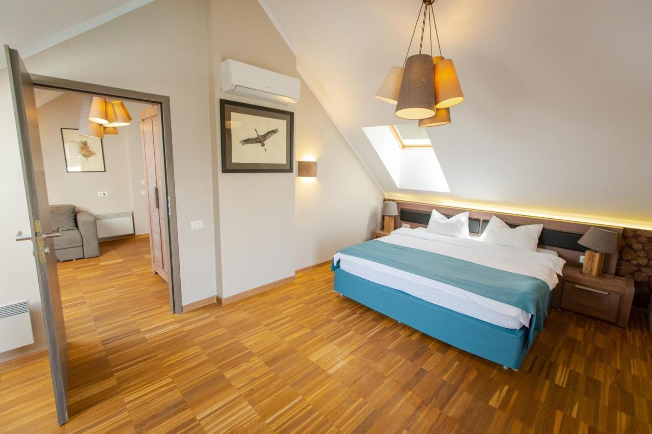 Delta Boutique & Carmen Silva Resort Crisan  Ngoại thất bức ảnh